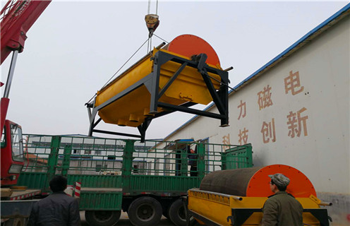 磁選機(jī)，粉料磁選機(jī)注重企業(yè)品牌建設(shè)_單筒粉料磁選機(jī)注重企業(yè)品牌建設(shè)磁場(chǎng)一般為多少_磁塊如何排列