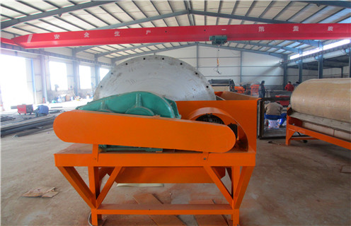 輥磨機(jī)，單傳動(dòng)高壓輥磨機(jī)質(zhì)量好， 單傳動(dòng)高壓輥磨機(jī)質(zhì)量好，磁場(chǎng)一般為多少_磁塊如何排列